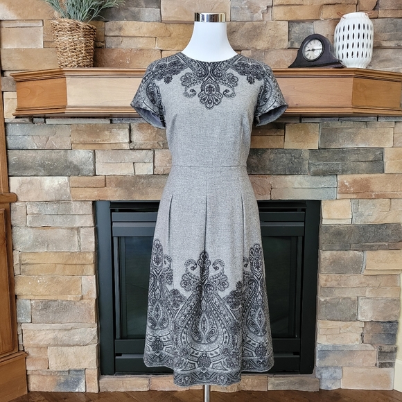 Talbots gray scroll print stretch wool dress 8 - Picture 2 of 14